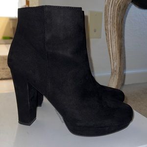 Report Booties